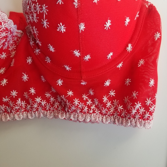 Victoria Secret Pout Red Balconet Long Line Bra - Picture 4 of 5